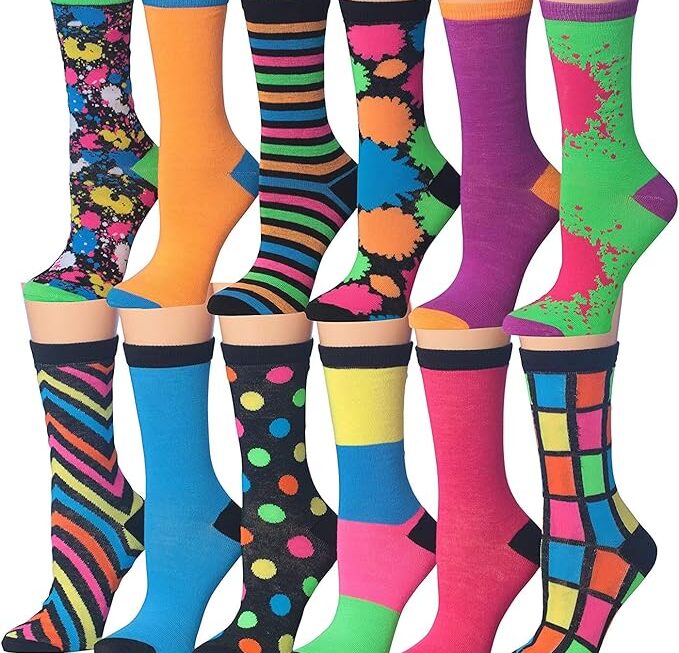 Colorful Socks: Adding a Pop of Color to Your Wardrobe